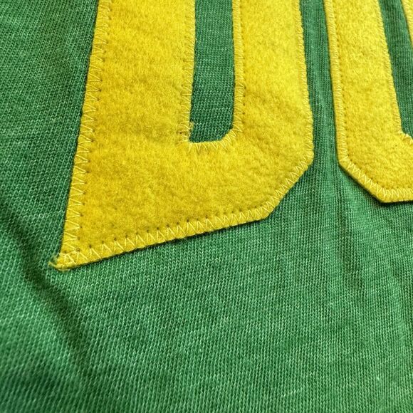 Oregon Ducks Logo LS Raglan Hooded Tee Men’s L Green Gray Box Seat NWT - Picture 3 of 11